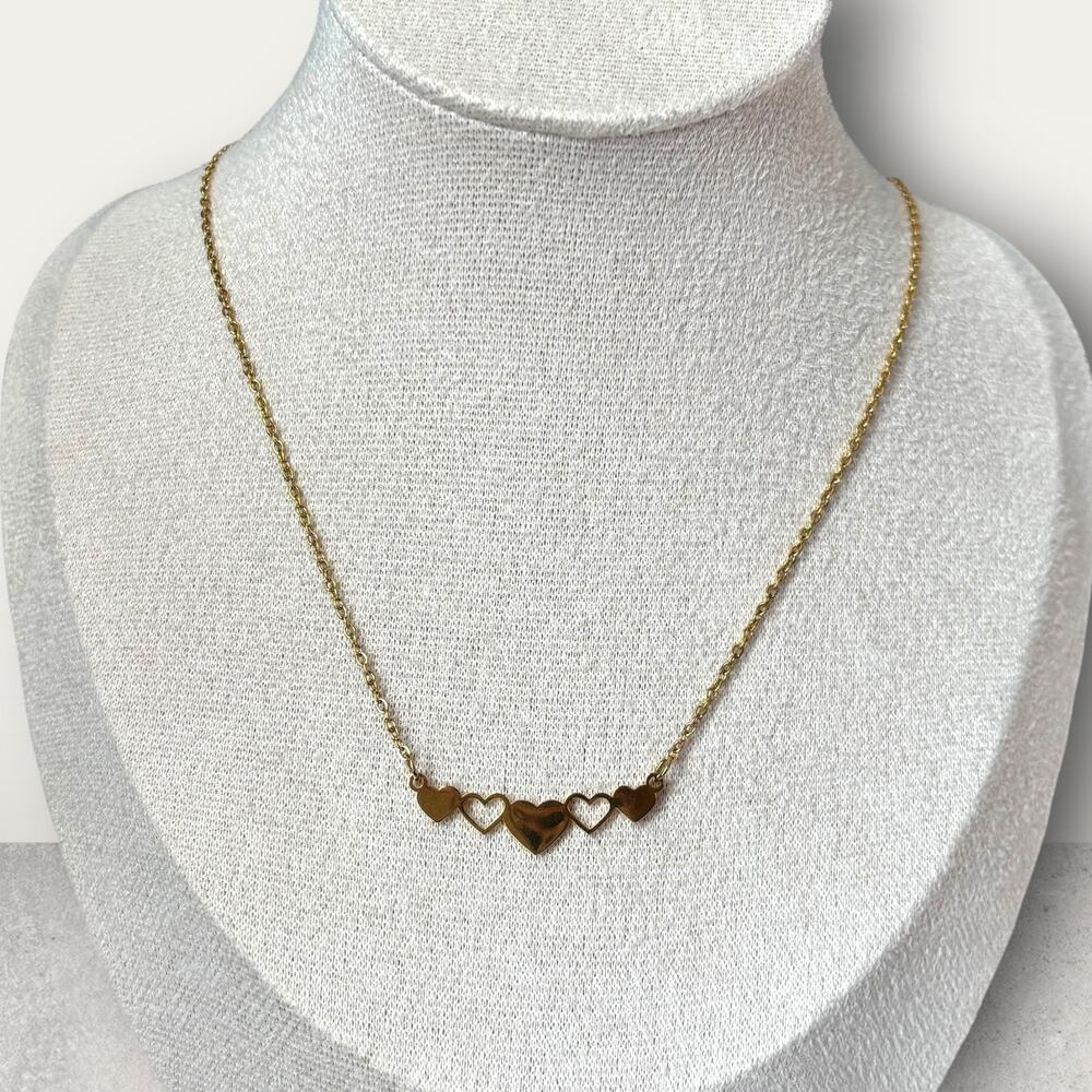 Heart Pendant Gold Necklace